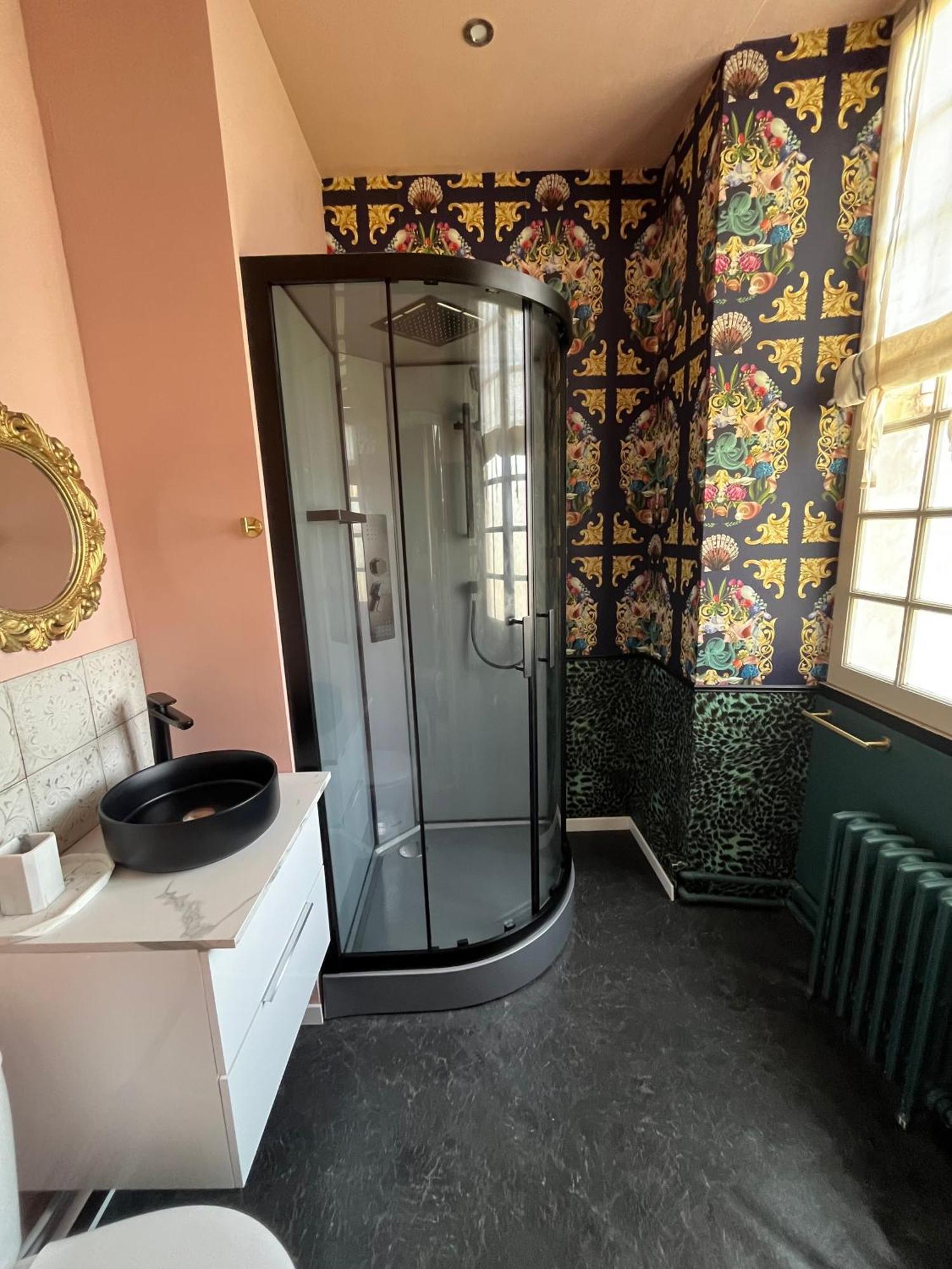 Maison De Mags & Mags Bed & Breakfast Lanouaille Ngoại thất bức ảnh